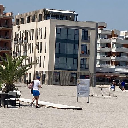 Beach Rooms Roberta Мамая Екстериор снимка